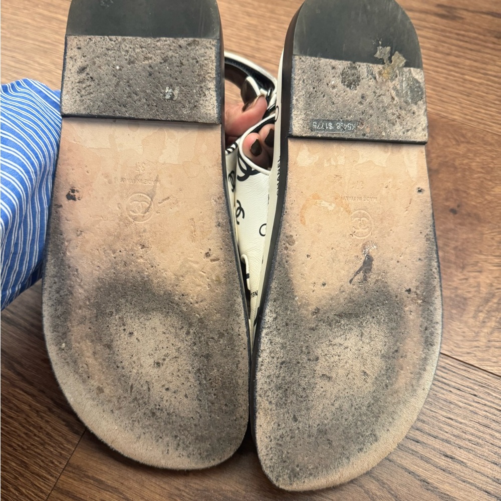 CHANEL Black and White Logo Dad Sandals - Picture 7 of 16